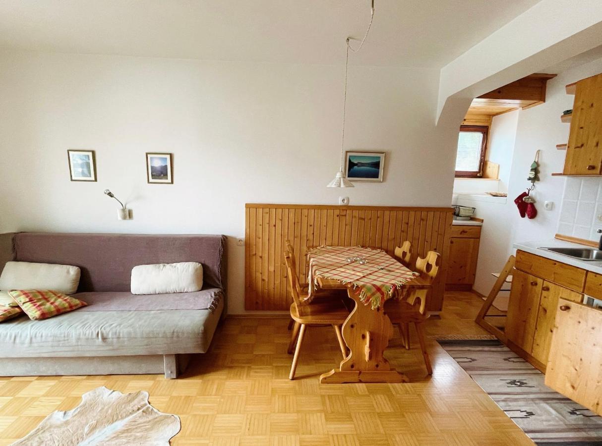 Charming And Cozy Sara Apartman *